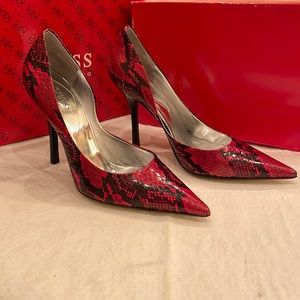 NEW GUESS by Marciano GW Carrie Red Snake heels in original box